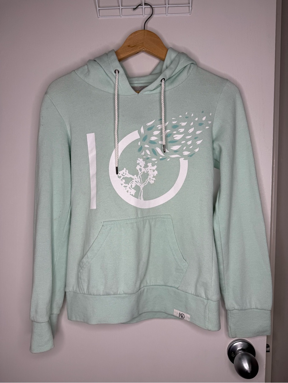 tentree Mint Green Hoodie with White Logo Womens Small